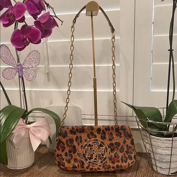 Tory Burch Leopard-Print Patent Leather Shoulder Bag with Gold Logo - Picture 2 of 11